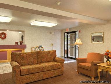 Hotel Super 8 By Wyndham 2*